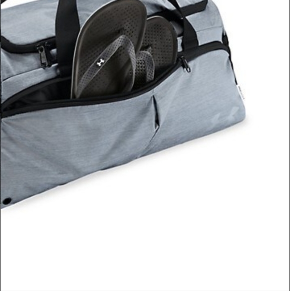 ✅✅ Under Armour Duffle Bag ✅✅ - Picture 12 of 13